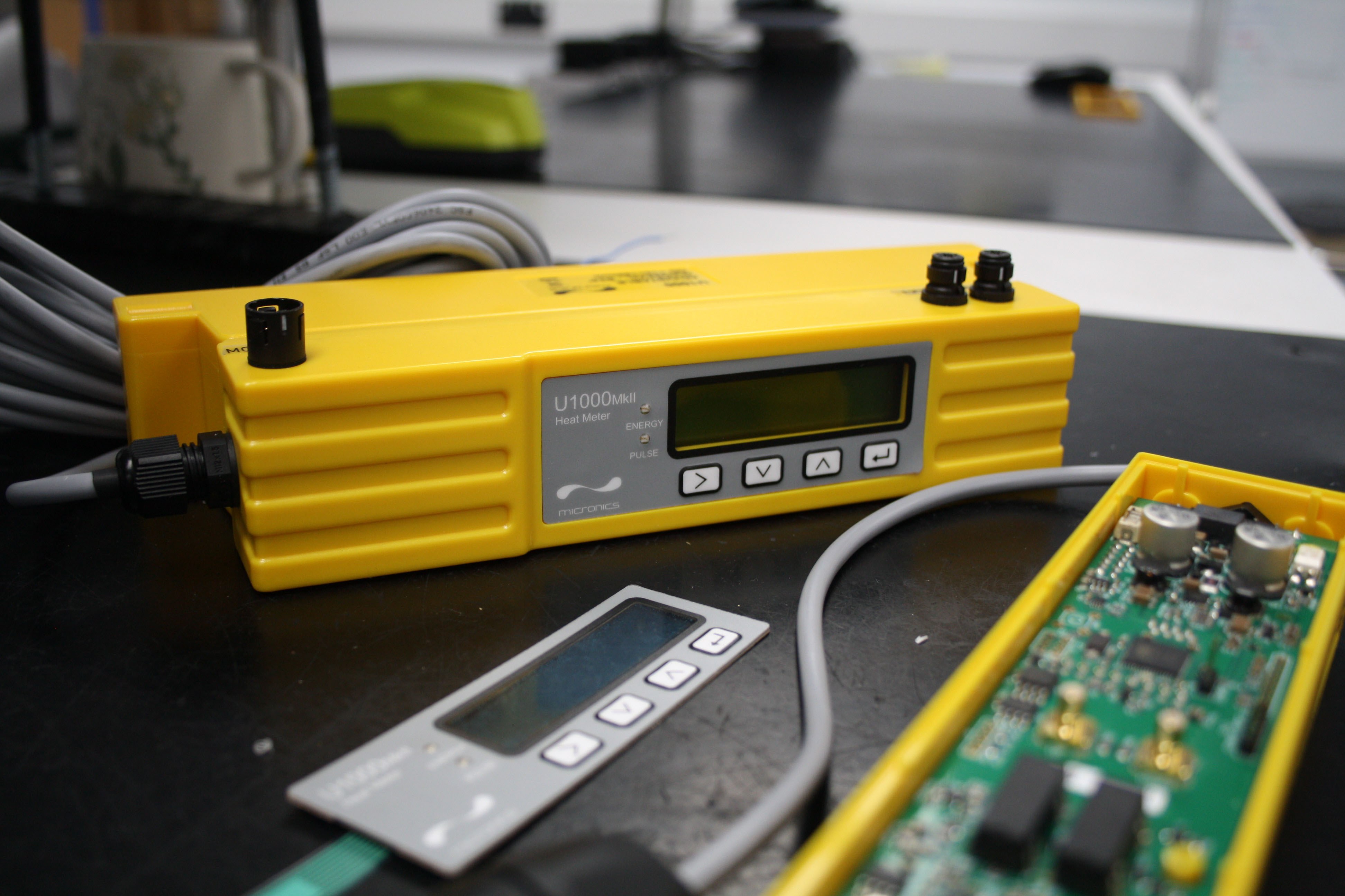 U1000 clamp on meter